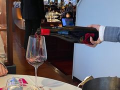 -MONICH牛排融合餐厅(和义大道购物中心店)