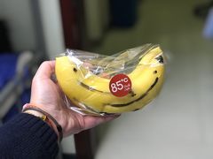 -85度C(生甜甜圈研究工坊·上海平凉店)