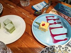 -米德维奇俄式西餐厅(西六道街店)