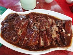 红扒整猪头-玉华台饭庄(裕中西里小区店)