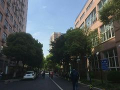 -上海外国语大学(虹口校区)