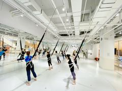 -Jumphai室内蹦极运动