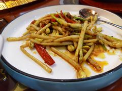 辣炒花生芽-伍捌厨房·私房菜(莲坂新村小区店)