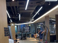 -威克健身游泳(万菱汇店)