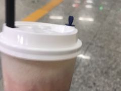 -瑞幸咖啡(凤凰海负一楼美食街店)