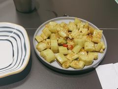 -许哥东北烧烤·铁丳烤串·宫后夹肉(繁花中心店)