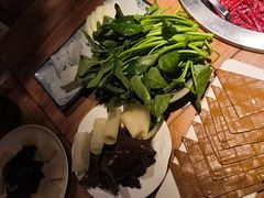 -城墙拐拐火锅(三峡广场黑金冠店)