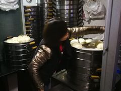 -洪记江鹰包行总店