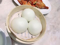 流沙奶黄包-香港百合居(LCM置汇旭辉广场店)