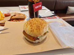 -必胜客(松雷店)
