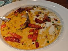 -鱼亨小鲜酸菜鱼(大信店)
