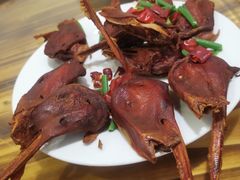 -冶建镜子·老南昌大排档·江西虾王(总店)