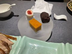 -羲和雅苑•北京烤鸭(平安国际金融中心店)