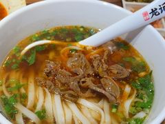 -湘人龙记老长沙米粉(鸟巢店)