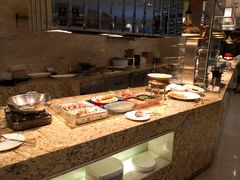 自助取餐区-海中洲国际大酒店-自助餐厅
