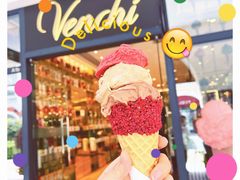 门面-VENCHI 闻绮(上海佛罗伦萨小镇店)