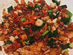 -爱碗亭·鲜炒湖南菜(壹城中心店)