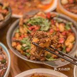 在南昌，两室一厅不是房产中介，是特色餐馆啊