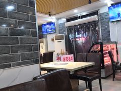 大堂-武记碳锅鱼大盘鸡(杜岭街店)