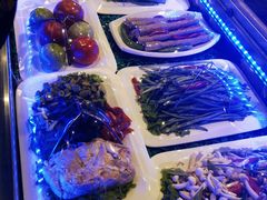 -靠山屯东北农家菜(八龙桥雅苑店)