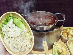 -独食火锅·半米屋台(望平街店)