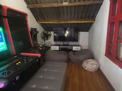 -里堂派对·独栋团建聚会小院轰趴馆(三圣乡店)
