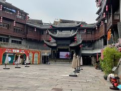 -磁器口古镇