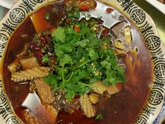 -鲁班小馆(政四街店)