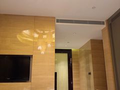 -绿岛国际酒店·海鲜酒楼(八七路店)