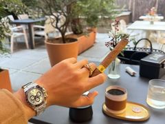 -潮一不贰·法式甜品·生日蛋糕·西式简餐(外滩店)