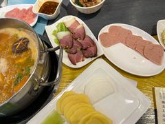 -四季喧黔味豆米火锅(万达广场店)
