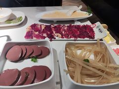 -潮牛壹号鲜牛肉火锅(世界城广场店)