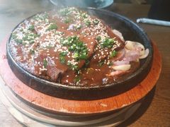 -蜜桃餐厅·伴山(湖滨商业街店)