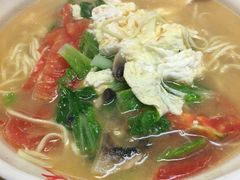 -何太太馄饨面铺(大浒东苑店)