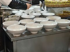 -老西白点心店