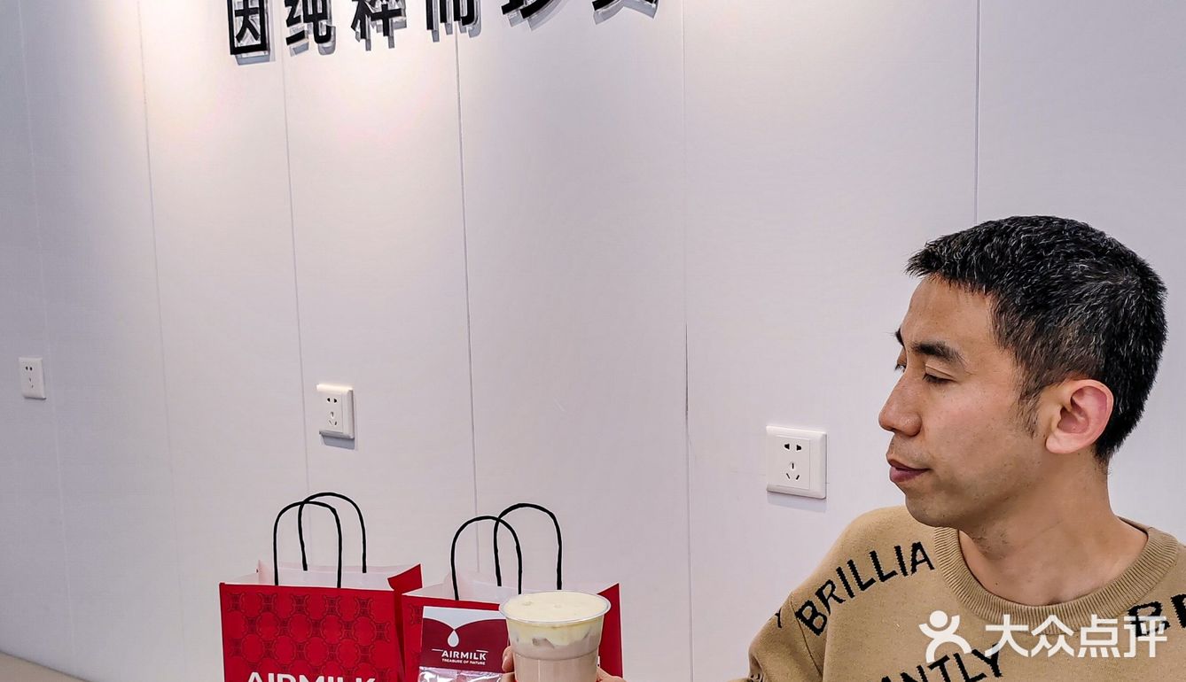 在鞍山，也有港风港味的洪瑞珍同款三明治了