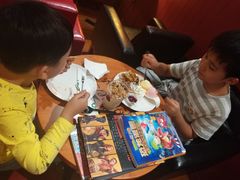 -西西弗书店&矢量咖啡(壹方购物中心店)