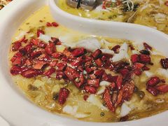 -禄鼎记·排队俩小时都要吃的酸菜鱼(石牌桥店)