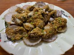 蒜茸扇贝-天伦海鲜·老味道·青岛菜(栈桥天主教堂店)