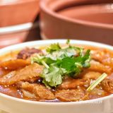 老王推荐|人均20吃到饱的广西米粉界麦当劳--三品王来了[加油]