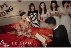 -派丽莫Pellimo原创设计婚纱品牌