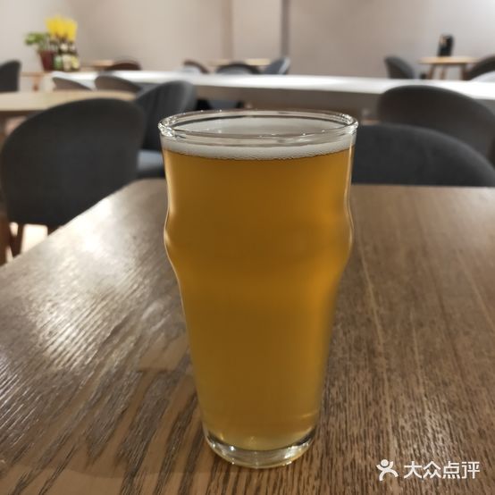 花间醇酿酒馆(兰蒂斯城东区店)