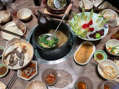 -蘑界·野生菌火锅(深业上城店)