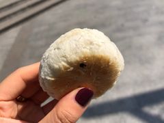 鲜肉月饼-长发西饼(临顿路店)