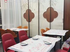 -三妹小龙虾·黄油蟹(华侨城总店)