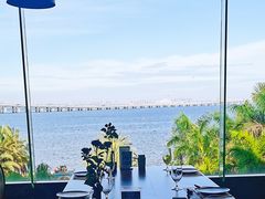 -V Bar海景扒房(北海湾惠龙万达嘉华酒店)