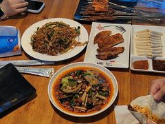 -六福烧烤酒馆(秦隆步行街店)