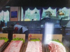 -新艺自助美食城(中山路店)