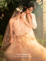 -雪中彩影婚纱摄影·微光艺术中心