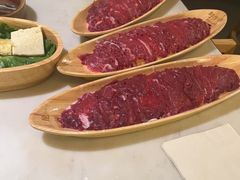 -左庭右院鲜牛肉火锅(浦江欢乐颂店)